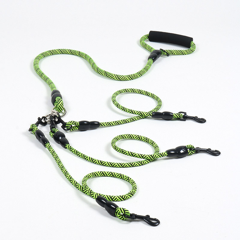 Retractable Dog Leash - Nylon Weave Three Heads One Drag